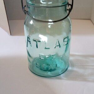 Hazel Atlas antique aqua canning jar